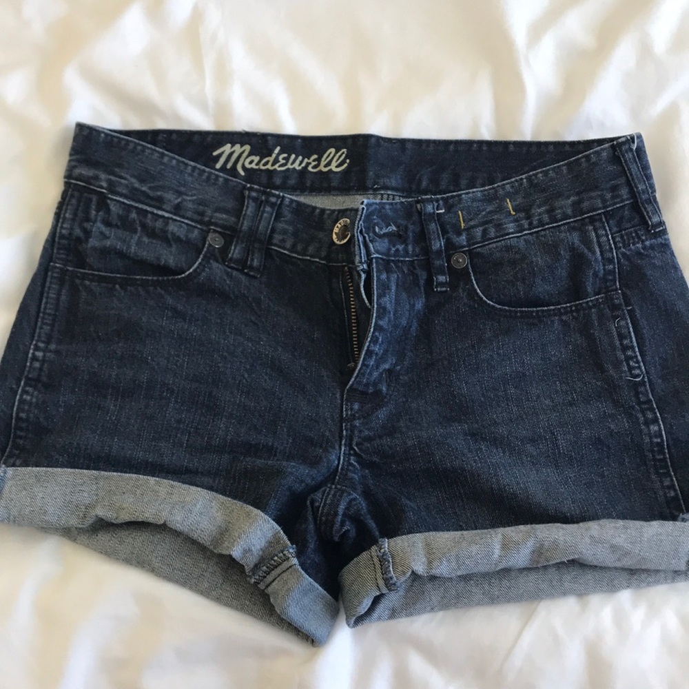 These are madewell shorts I bought off Poshmark